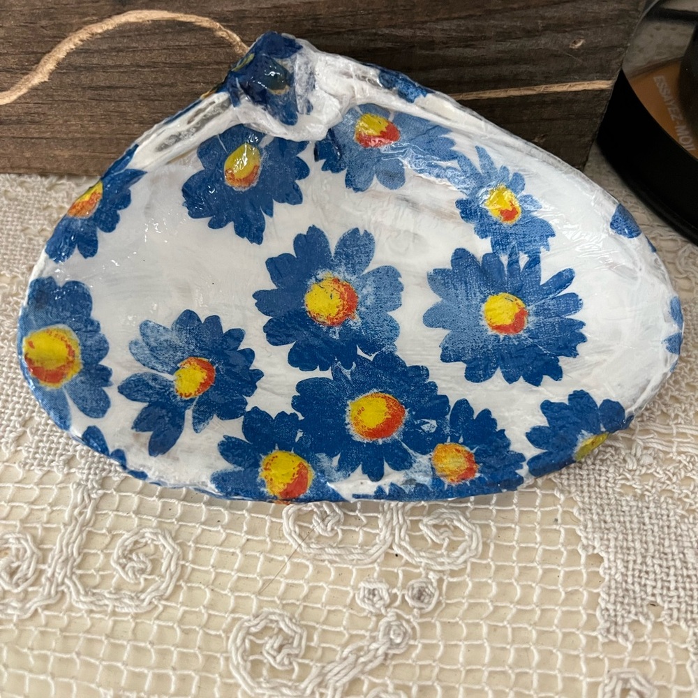 Hand Crafted Decoupage Sea Shell Ring Trinket Dish